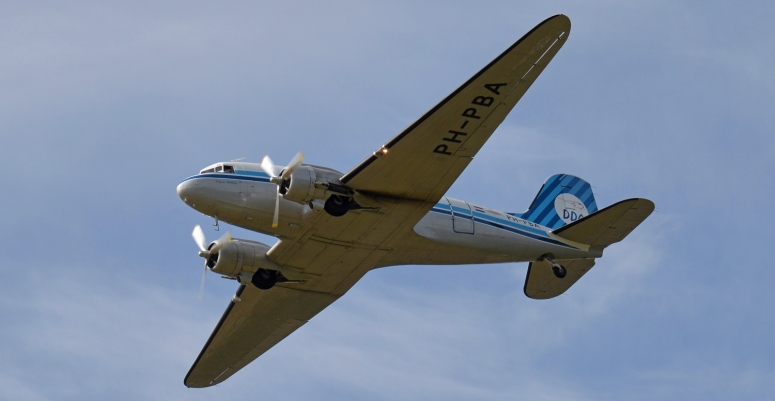 DDA Classic Airlines DC-3