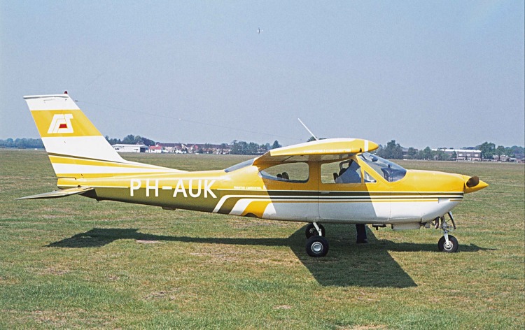 Airborne Air Service PH-AUK