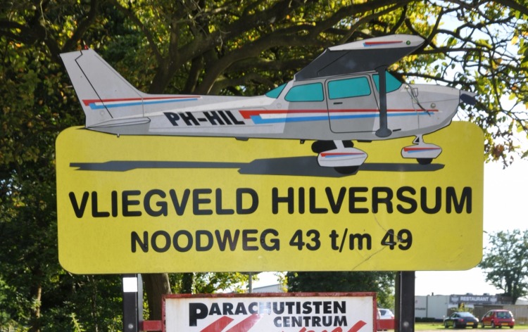 Entreebord Vliegveld Hilversum