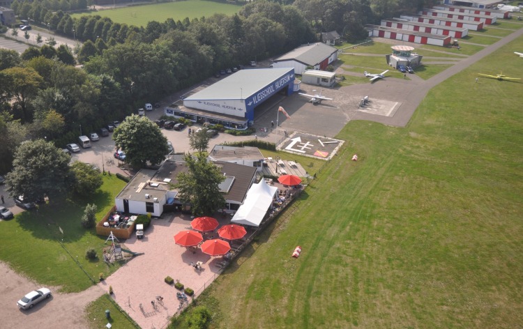 Luchtfoto Vliegveld Hilversum