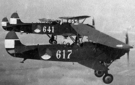 Fokker C.V Copright Ger van Huizen, Emmen. Foto genomen door zijn vader in 1939; hij was luitenant-waarnemer bij de LVA